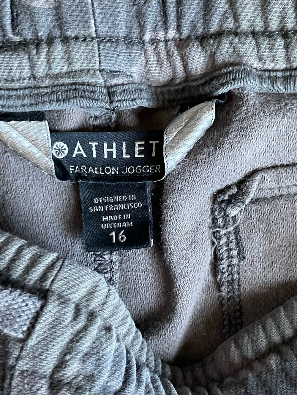 Athleta Farallon Jogger - Picture 4 of 4